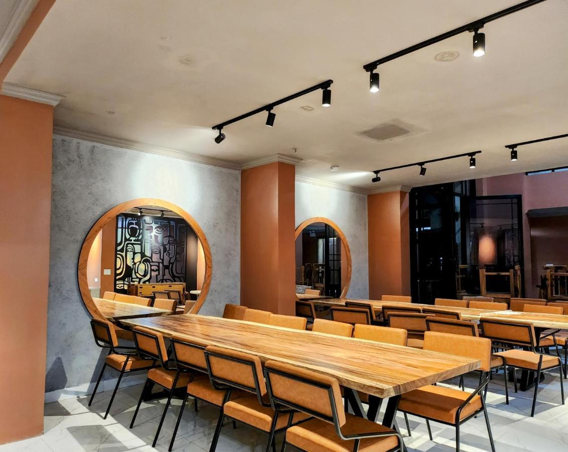 The One Hostel Ανόι Εξωτερικό φωτογραφία